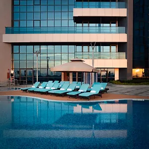 מלון Millennium Place Barsha Heights, דובאי