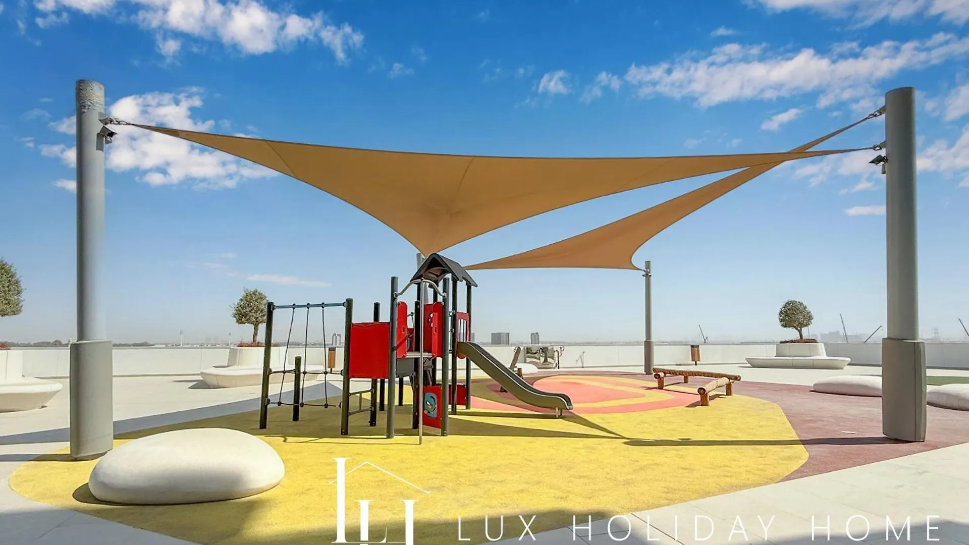 Lux The Burj Khalifa Lagoon View Suite 3 Dubai Apartment
