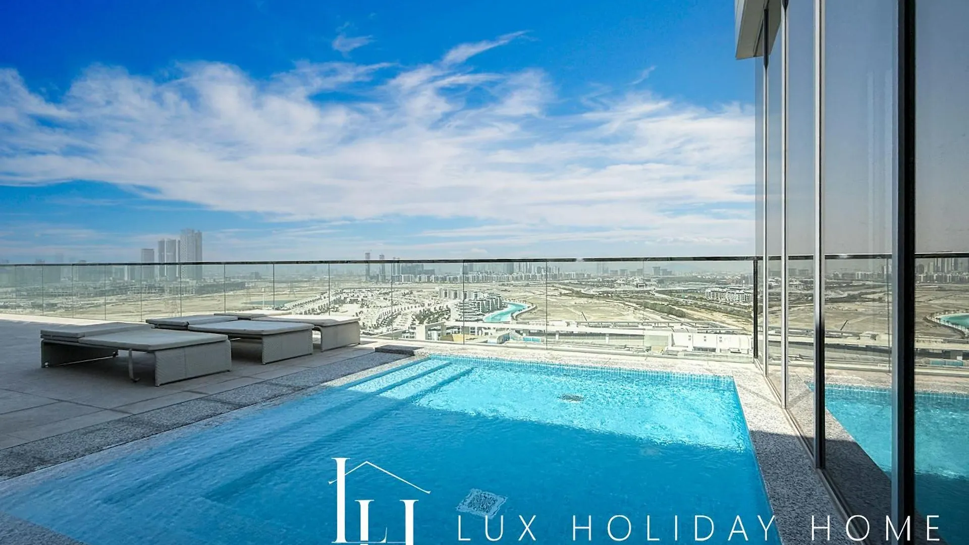Lux The Burj Khalifa Lagoon View Suite 3 Dubai Apartment