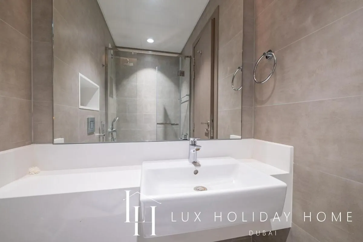 Apartment Lux The Burj Khalifa Lagoon View Suite 3 Dubai